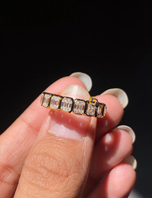 5x3 mm Emerald Cut Band