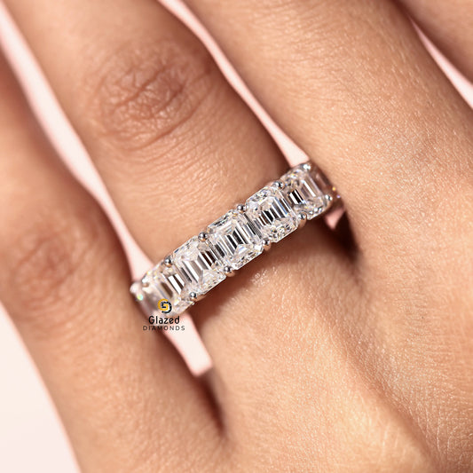 8.5 CT Emerald Full Eternity Wedding Band