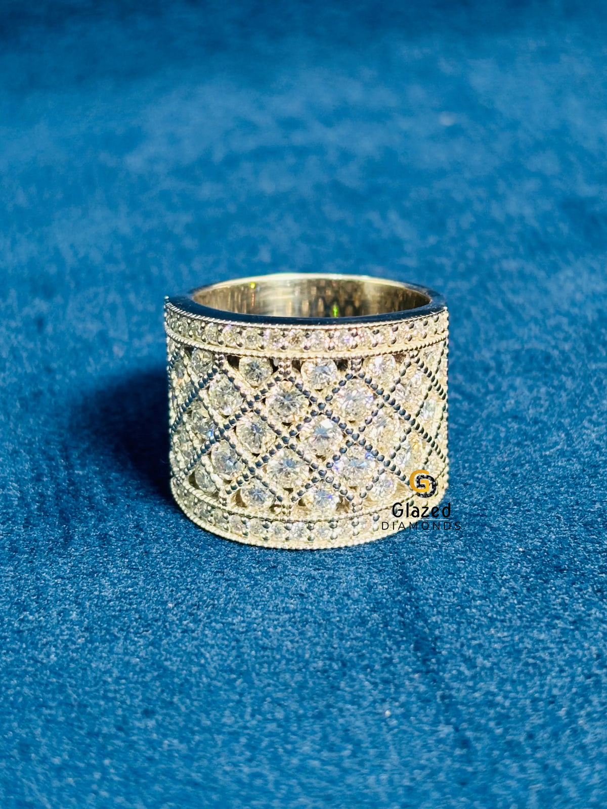 925 Silver Milgrain Studded Moissanite Criss Cross Hip Hop Ring
