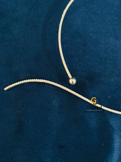 Round Pave Curved Open Collar Moissanite Necklace Pendant