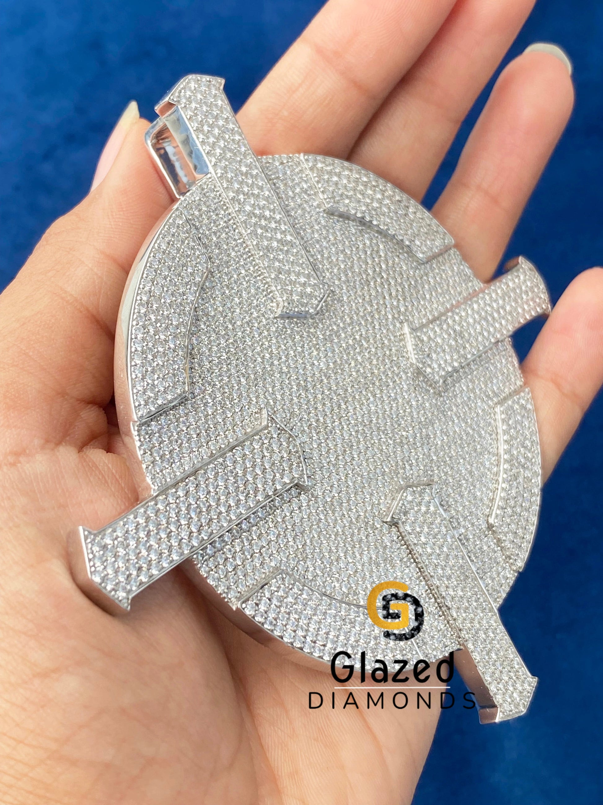 925 Silver Bust Down Disc Moissanite Rappers Pendant for Men