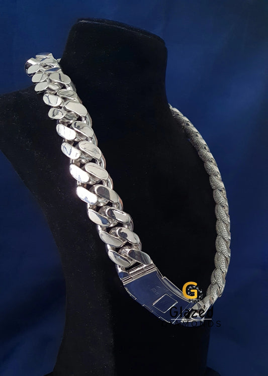 925 Silver Bust Down Round Moissanite Chain