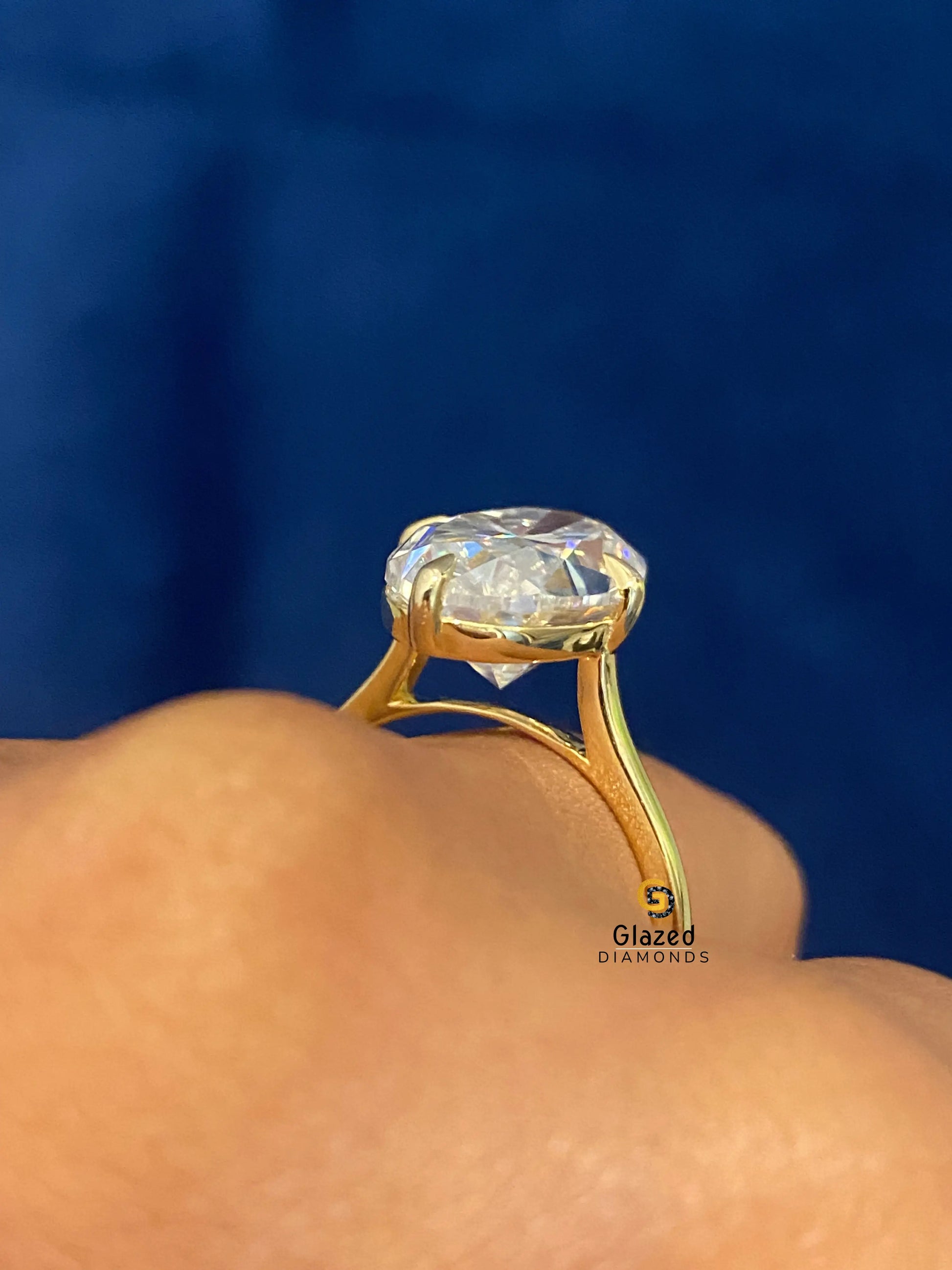 9CT Oval Solitaire Ring For Women
