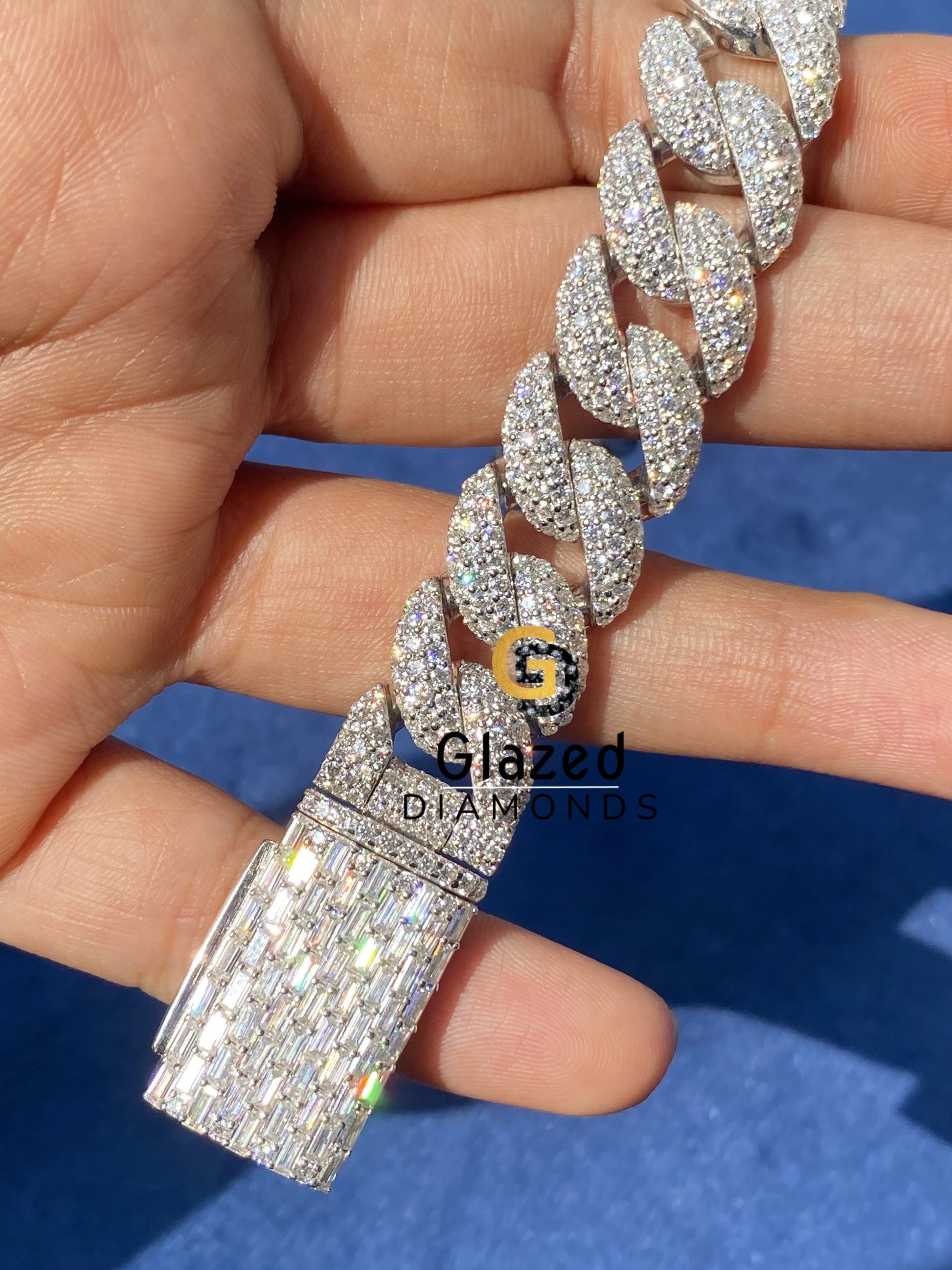 Baguette Cut Moissanite Stuuded Bracelet