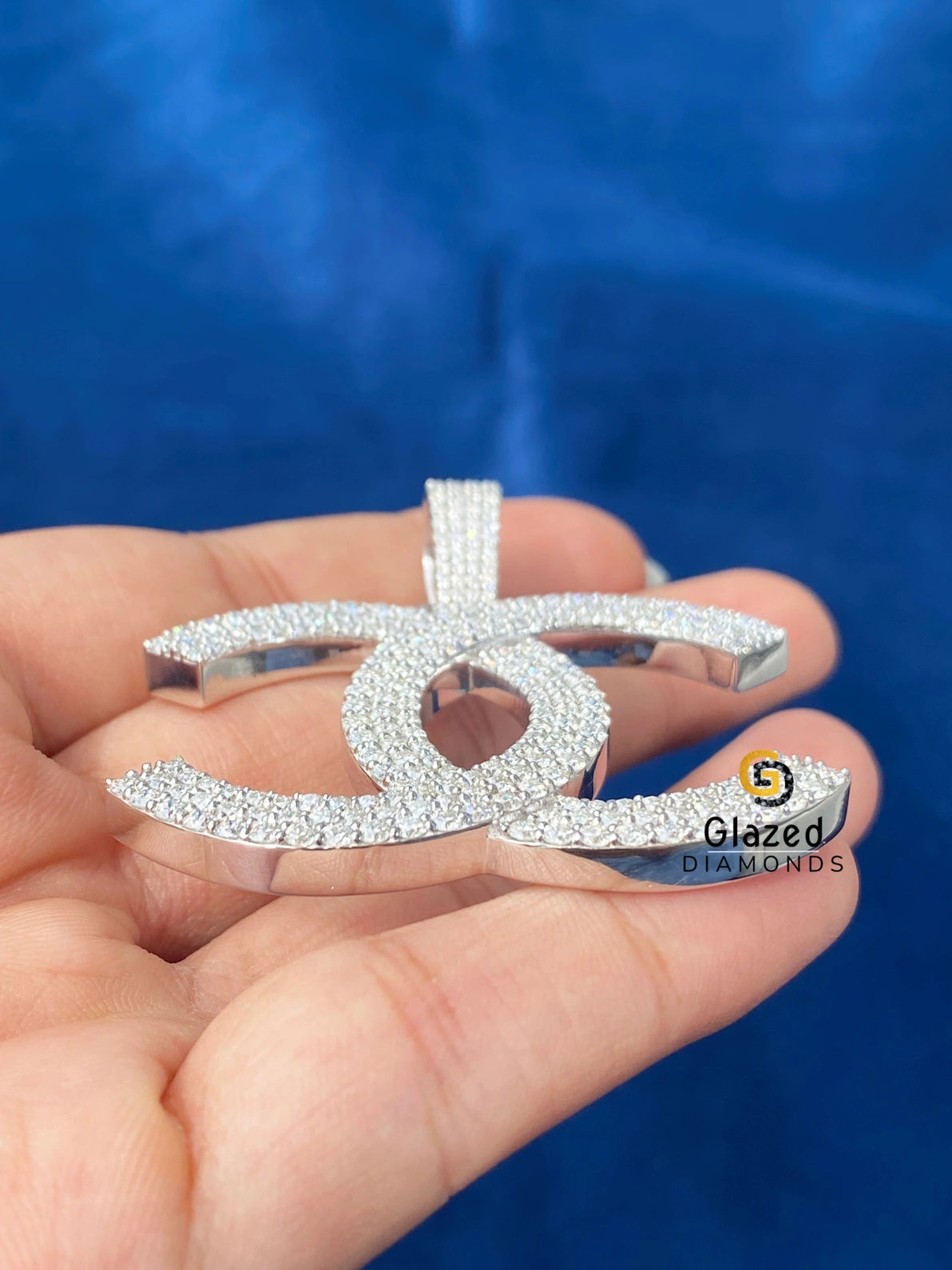 Bling Custom Letter Round VVs Moissanite Hip Hop Pendant