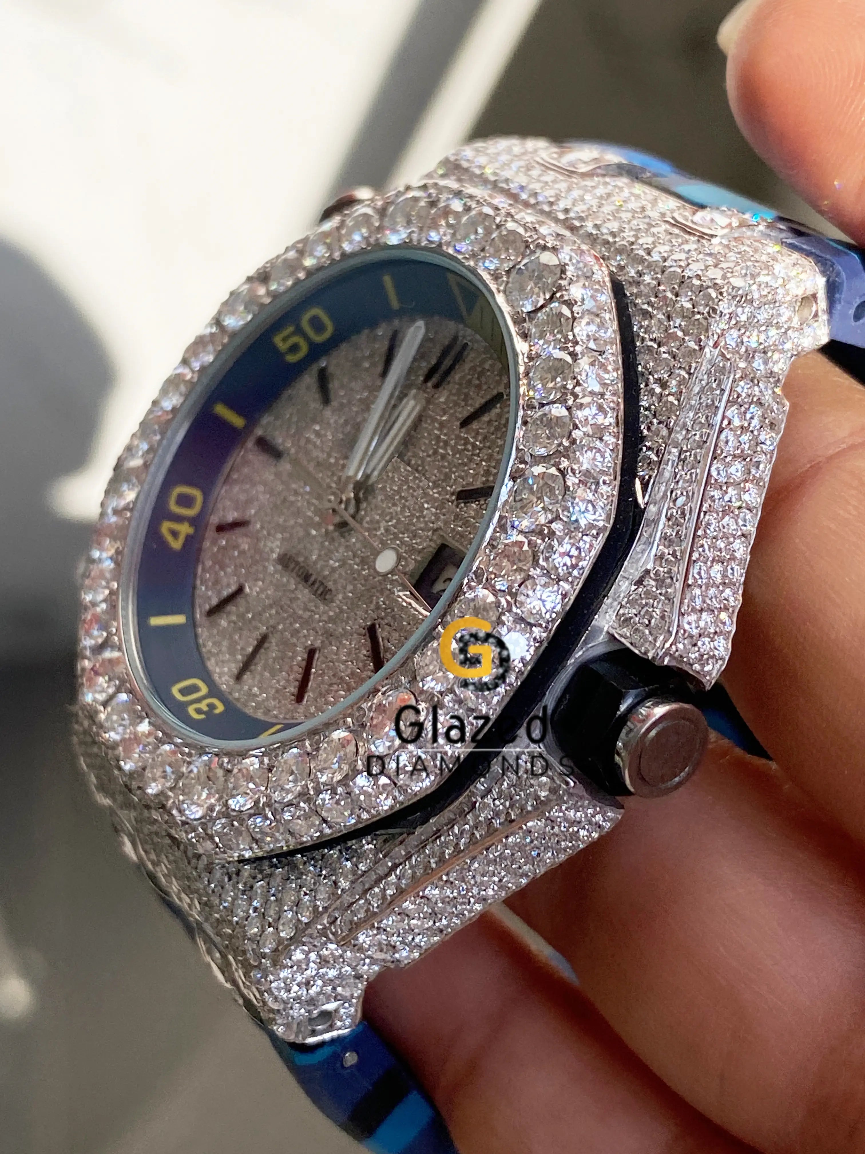 Custom Iced Out VVS Moissanite Diamond Army Silicon Band Watch For Men