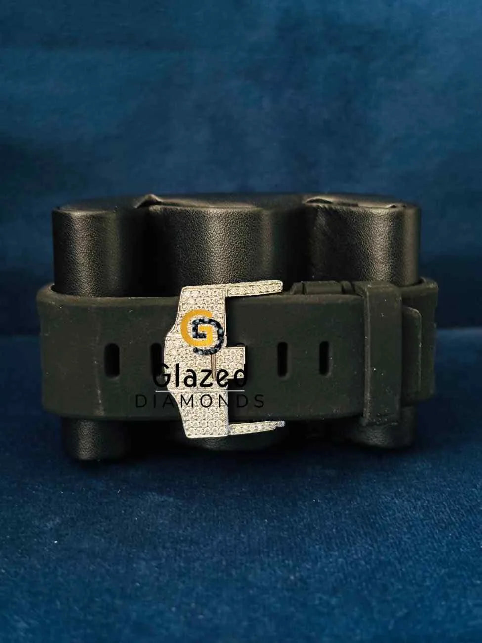 Bust Down Round VVS Moissanite Black Silicone Strap Wrist Watch