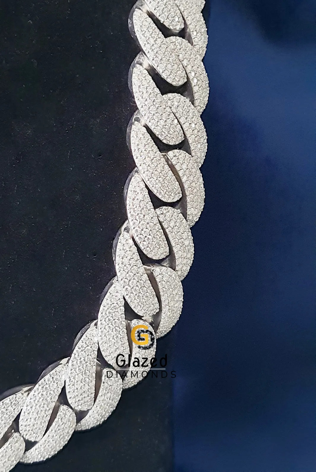 Cuban Link Diamond Studded Round Moissanite Hip Hop Chain