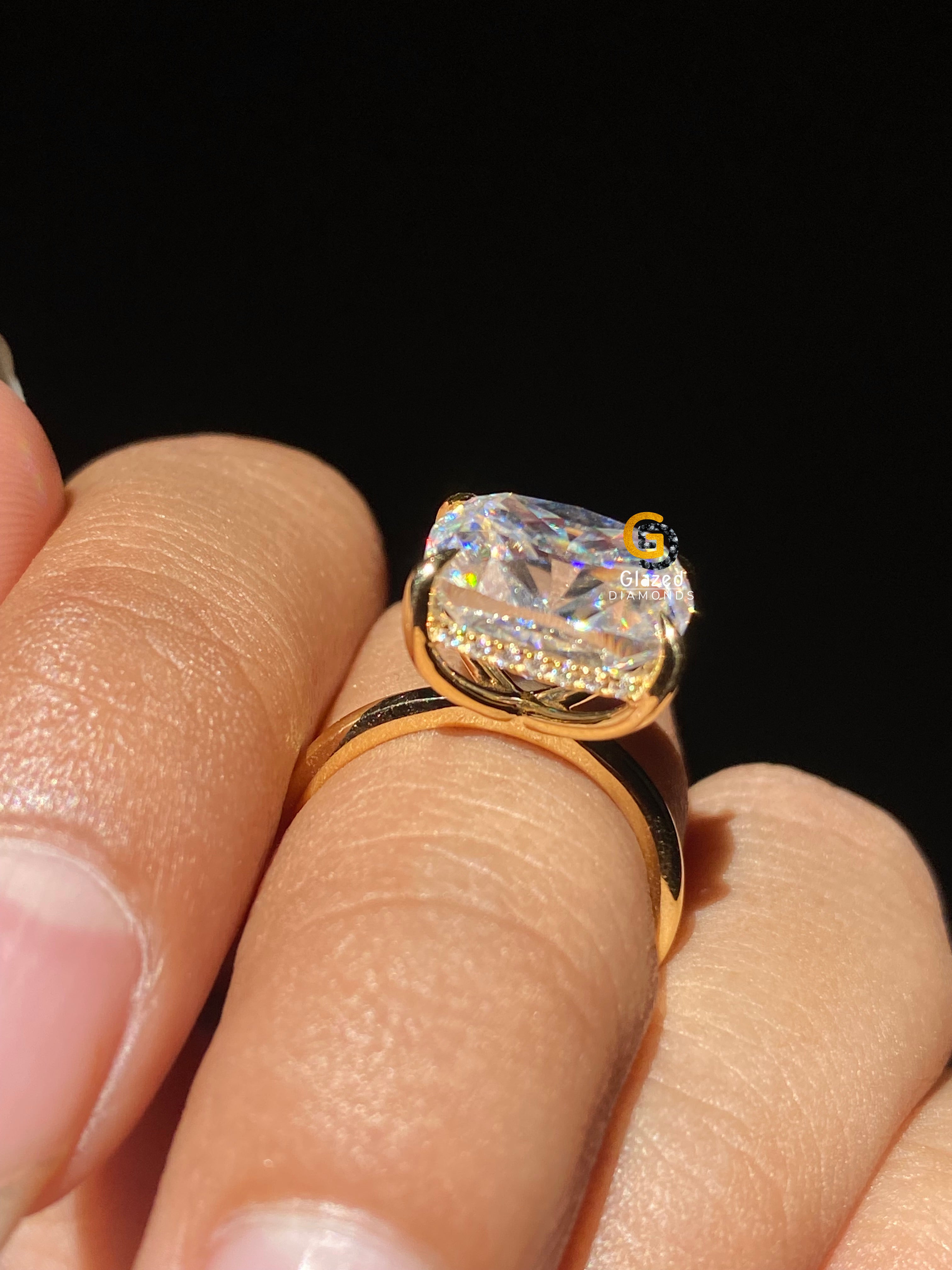 5 CT Emerald Cut Three Stone Moissanite Side Emerald Women Engagement Ring (Copy)