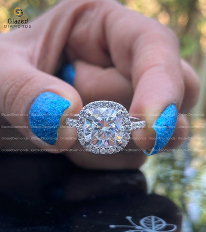 Cushion Cut Moissanite Halo Engagement Ring 