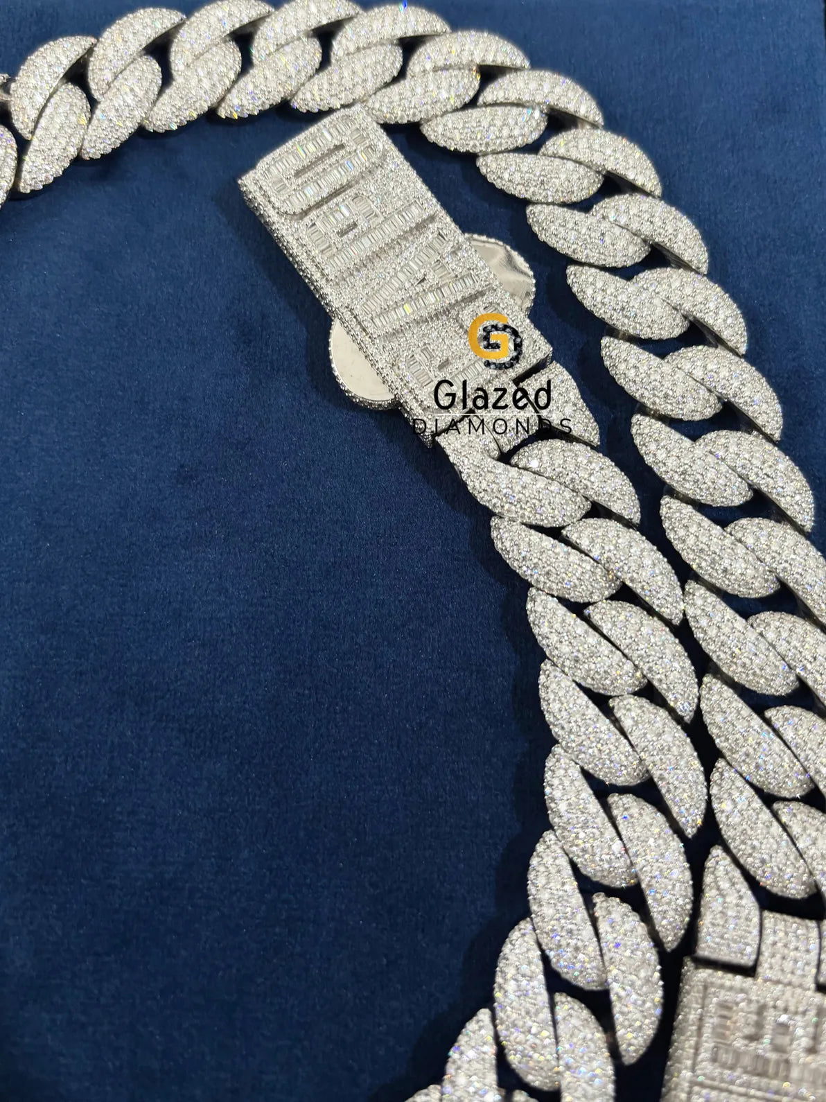 D Colorless Hip Hop Round Moissanite Cuban Link Chain