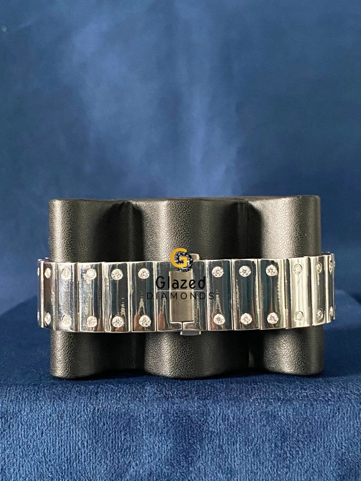 D Colorless VVs Moissanite Stainless Steel Diamond Studded Watch