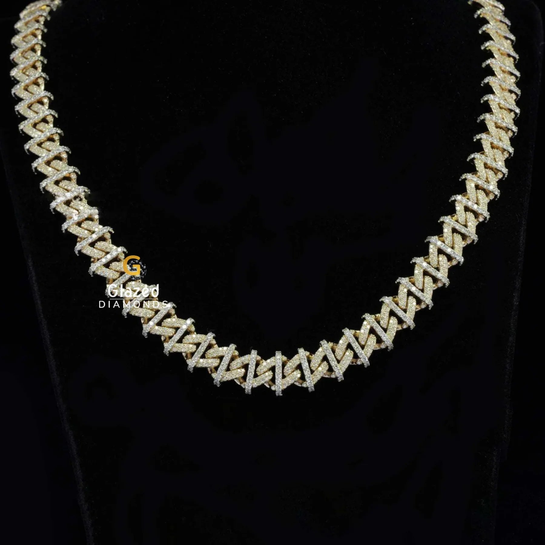 10MM Mens Unique Hip Hop Style Cuban Link Moissanite Chain