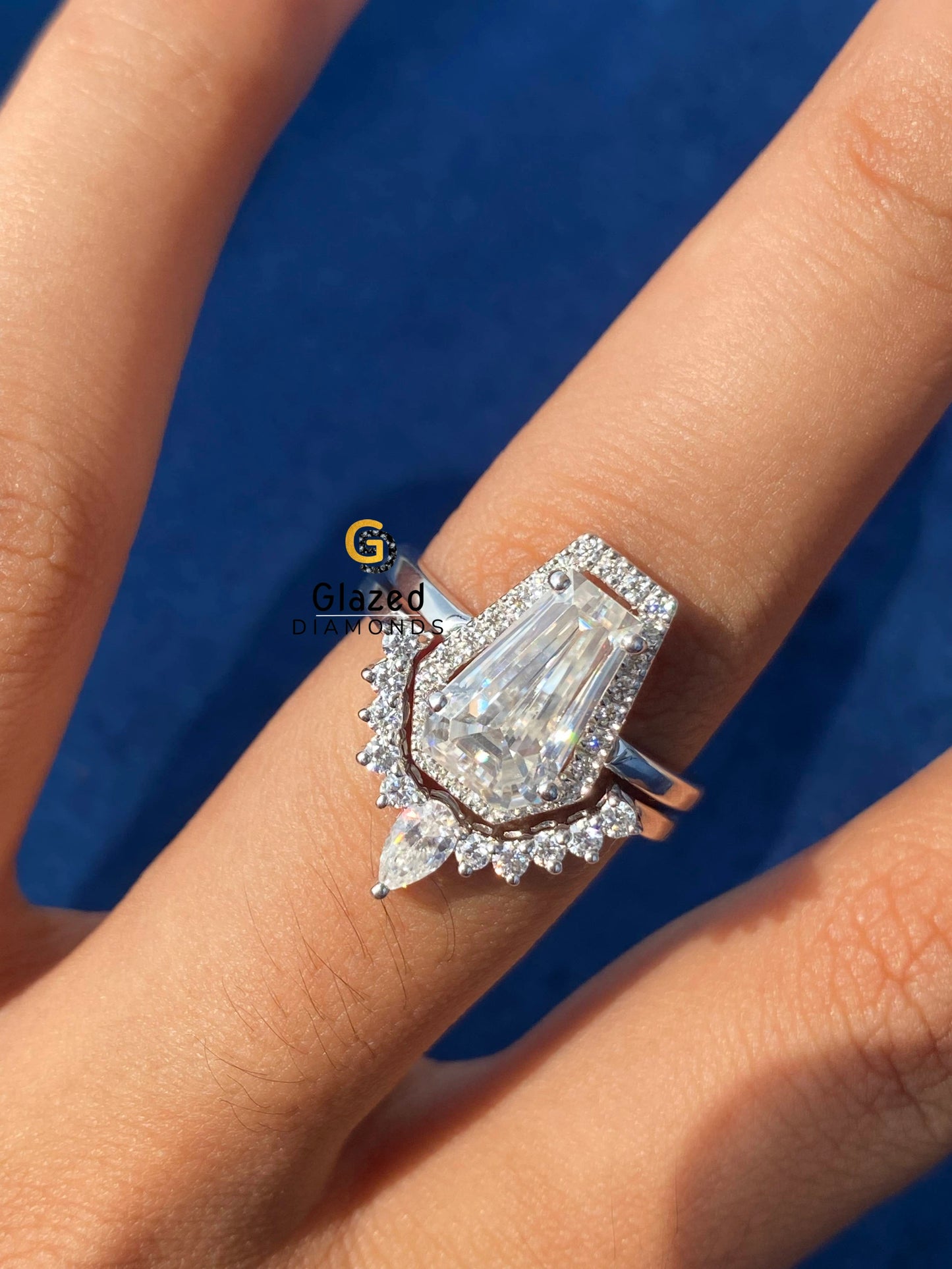 Diamond Crown Shape Wedding Band For Her