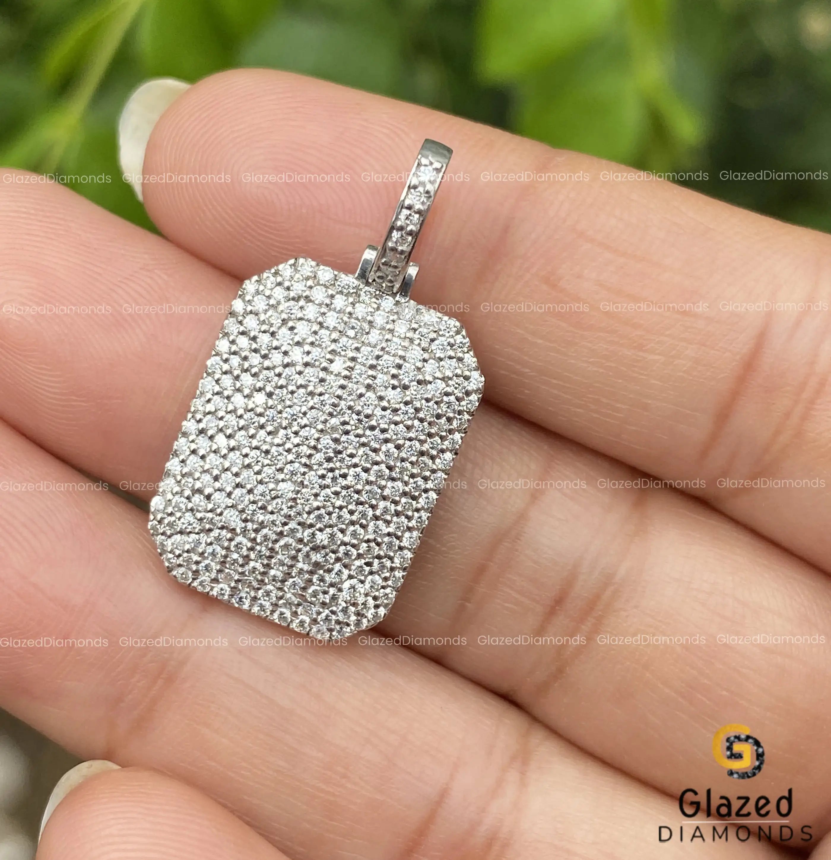1CTW VVS Moissanite Men's Dog Tag Charm Pendant