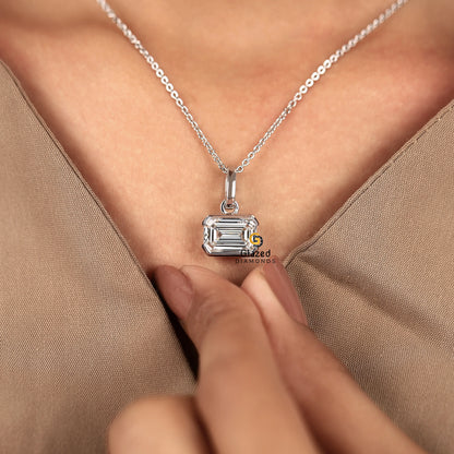 Emerald Solitaire Pendant