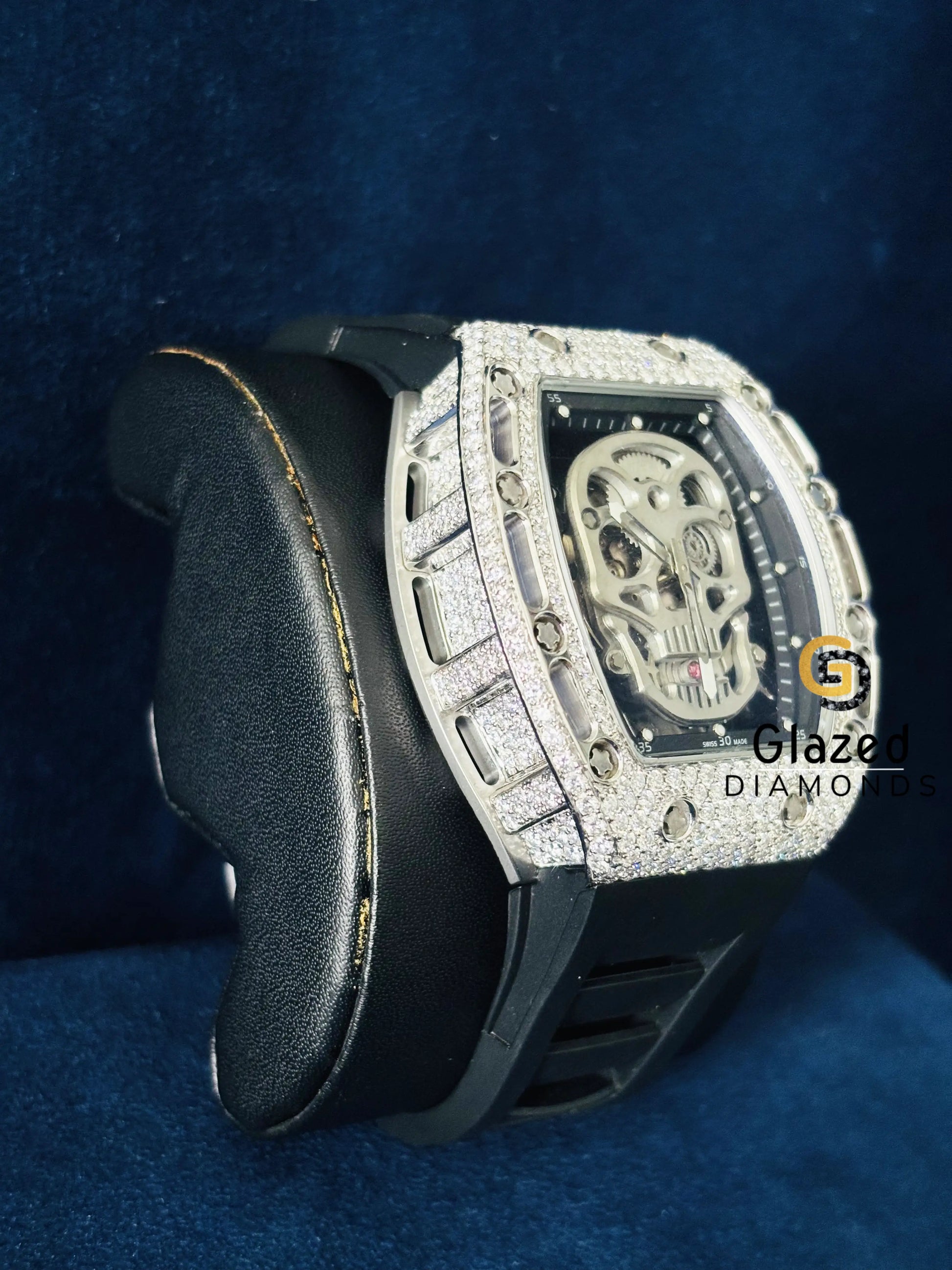Face Dial VVs Moissanite Diamond Studded Silicone Black Strap Watch
