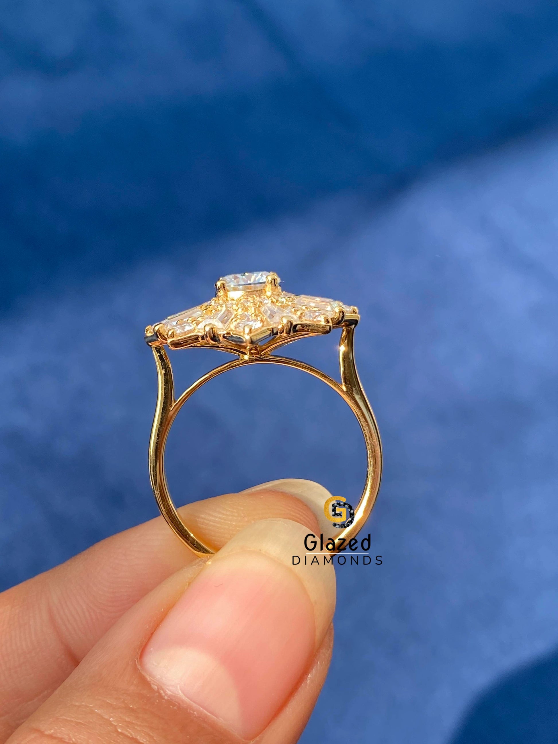 Floral Moissanite Round Cut Ring