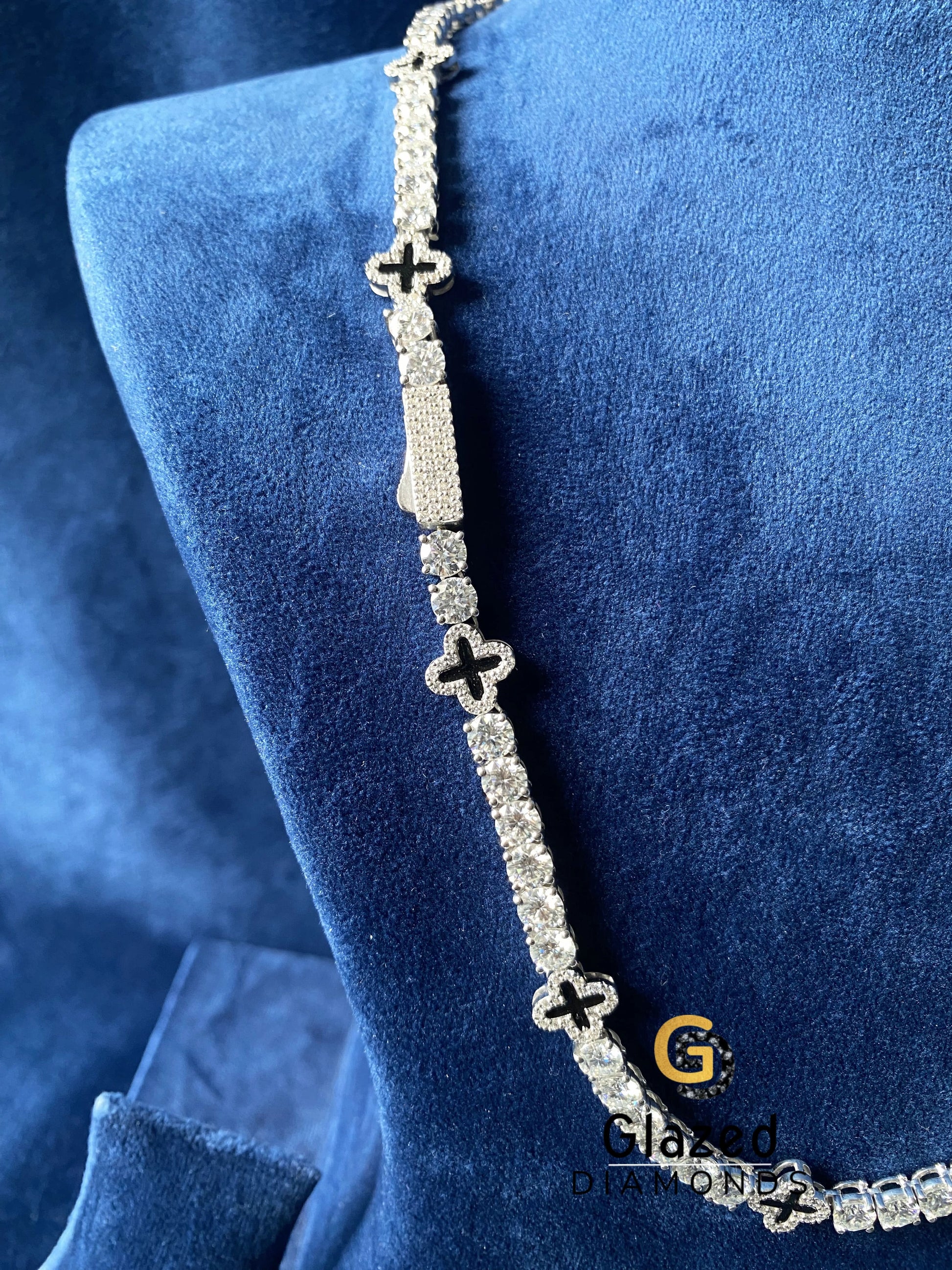 Four Leaf Clover Tennis Moissanite Chain