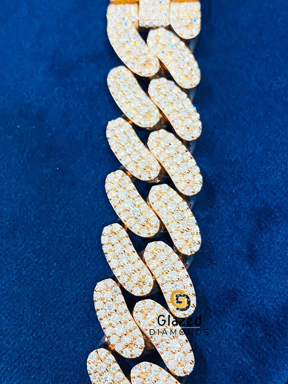 Fully Iced Out Round_Baguette VVs Moissanite Cuban Link Chain
