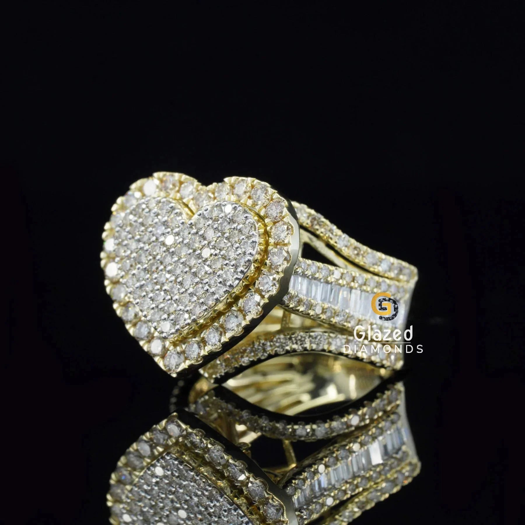 Unique Heart Shaped Iced Out Moissanite Diamond Studded Bust Down Ring For Mens