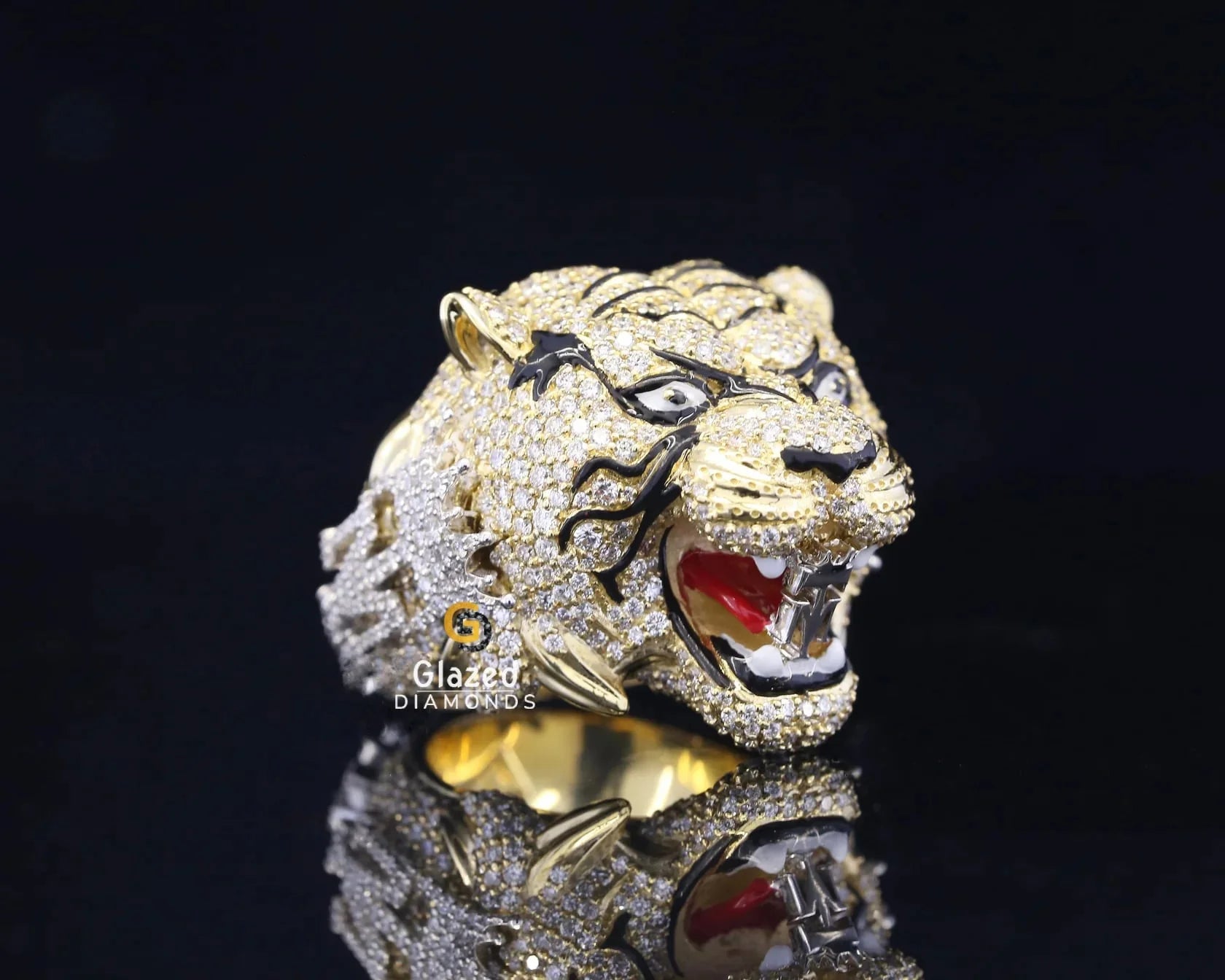 Customized Hip Hop Fully Iced Out Tiger Face Moissanite Championship Ring