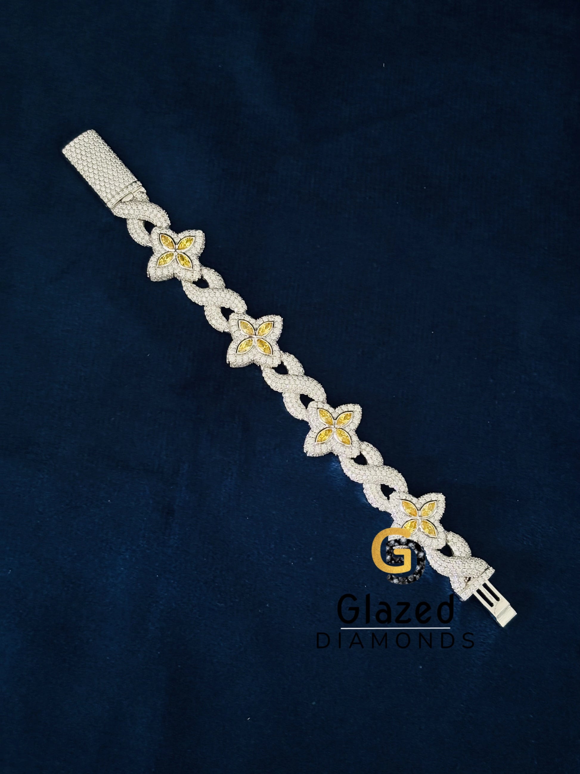 Iced Out Moissanite Studded Clover Hip Hop Bracelet