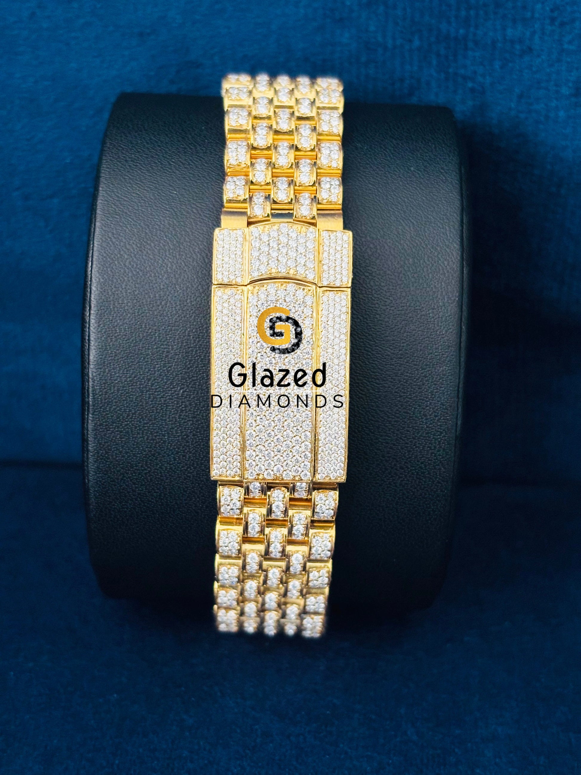 Jubilee Strap Black Dial White Stick Bar Moissanite Wrist Watch