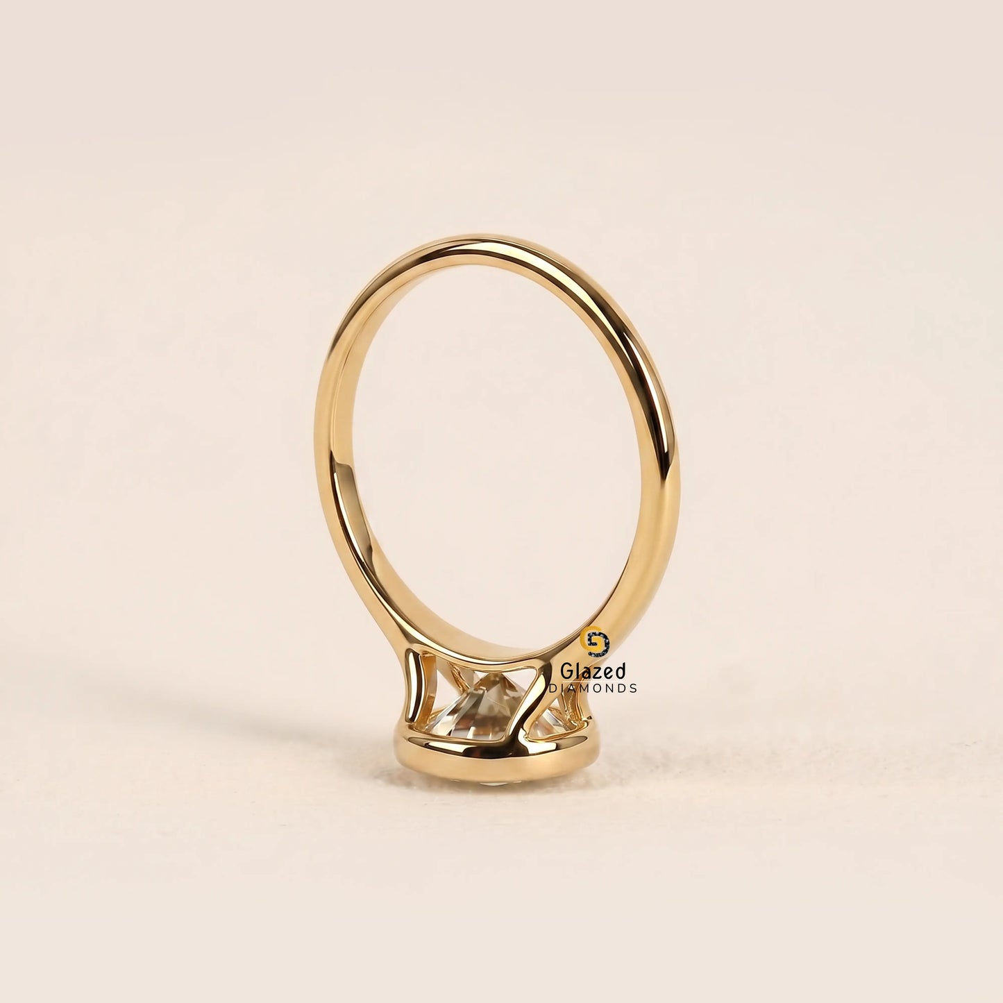 Lab Diamond Round Cut Split Shank Wedding Ring