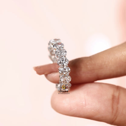 Lab Grown Diamond Oval Cut Full Eternity Wedding Band For Women