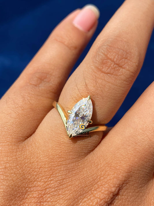 2 CT Marquise Cut Moissanite Solitaire Chevron Ring