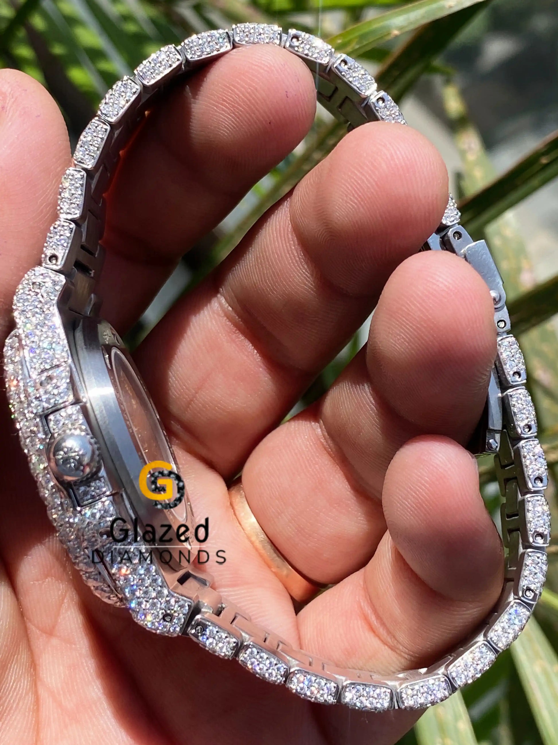 Mens Diamond Studded Watch For Men 