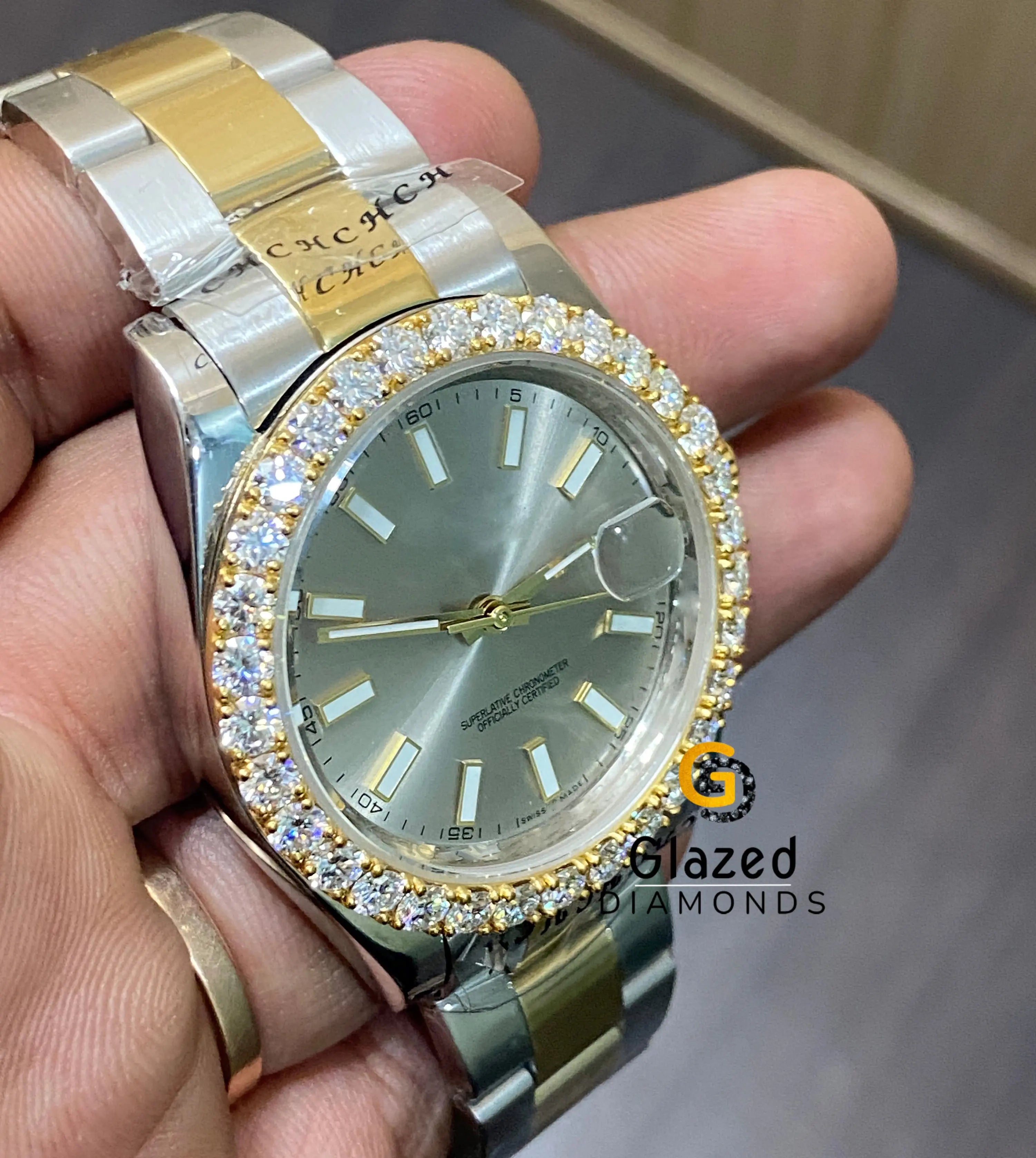 41MM Moissanite Diamond Bezel Set Two Tone Watch For Him