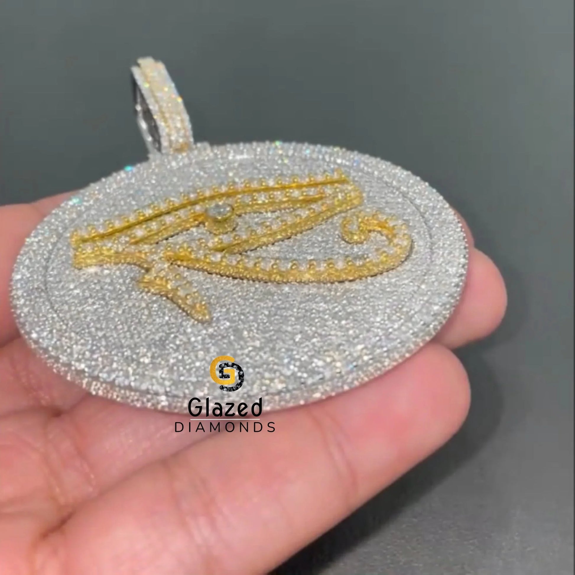 Moissanite Diamond Pass Tester Pendant for Gifts