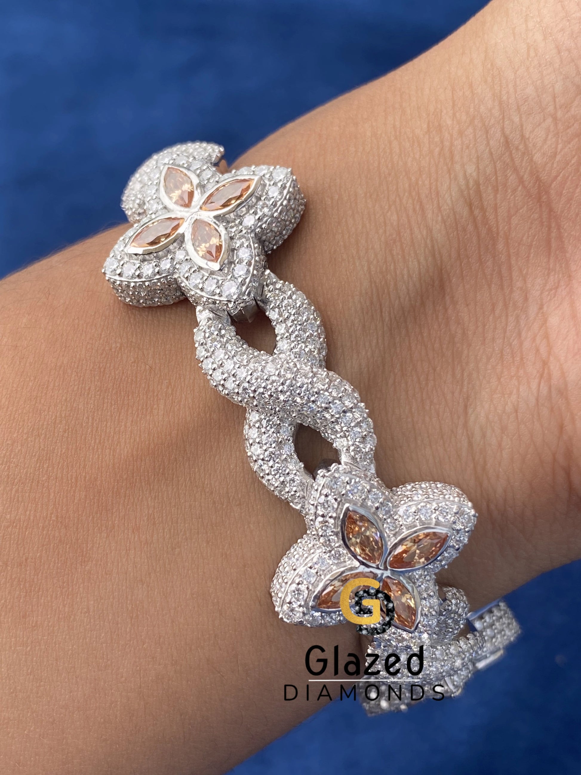 Moissanite Hip Hop Studded Clover Barcelet