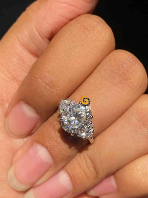 Moissanite Oval Cluster Enaggement Ring For Her