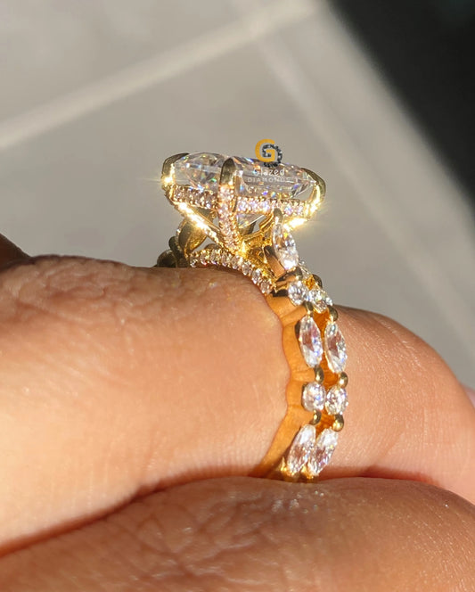 Moissanite Ring OF TwoSet