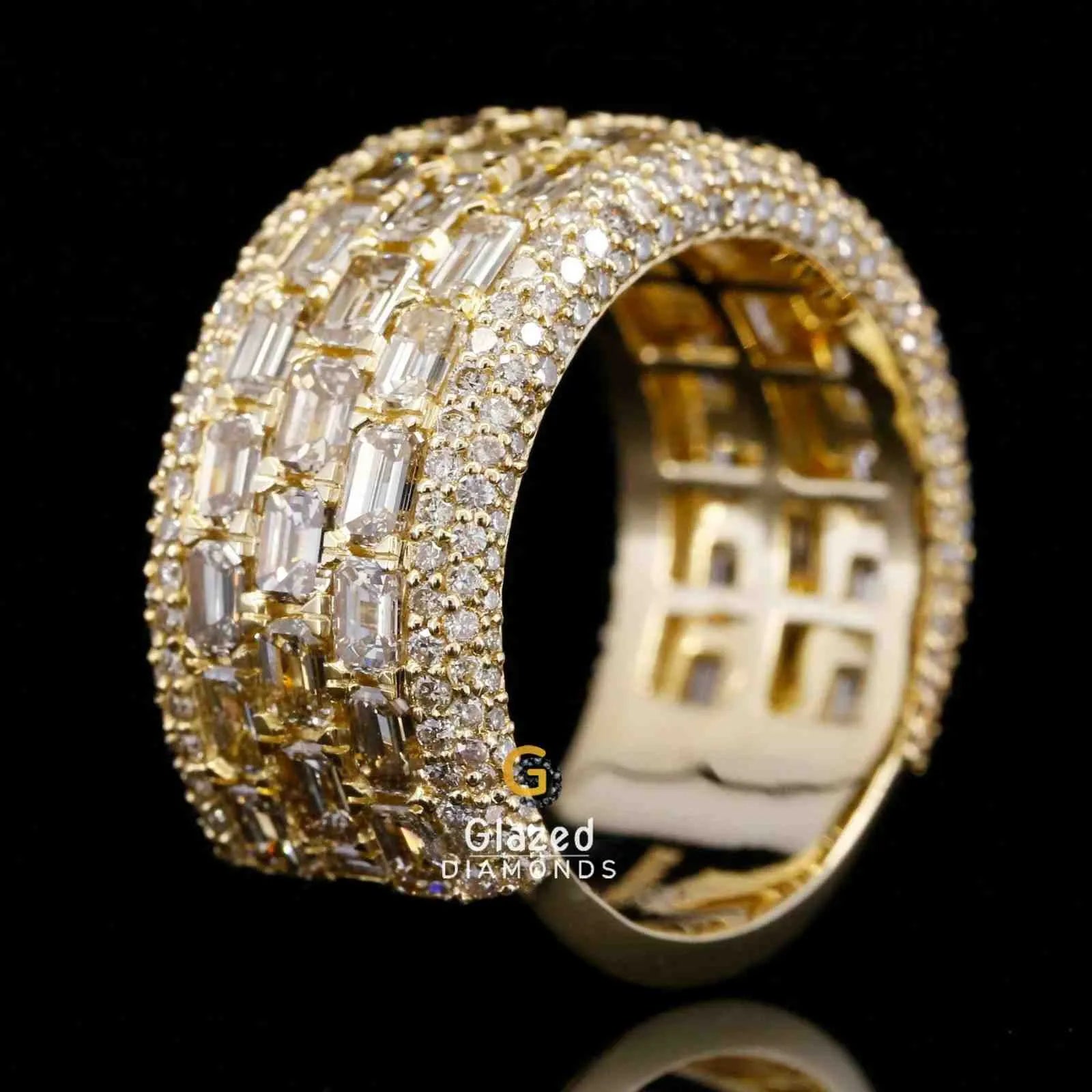 Moissanite Round Ring 