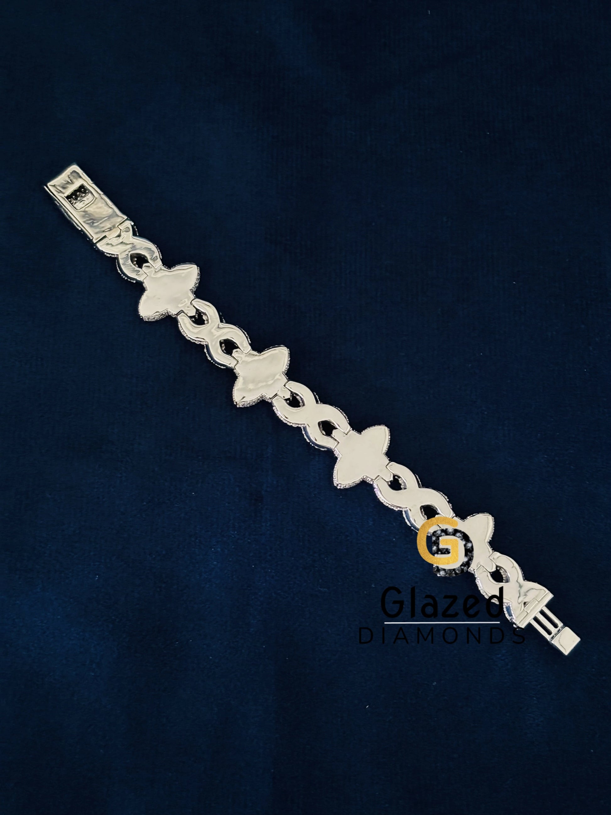 Moissanite Studded Hip Hop Clover Bracelet