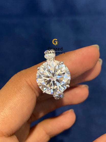 Moissanite Wedding Round Cut Ring For Her