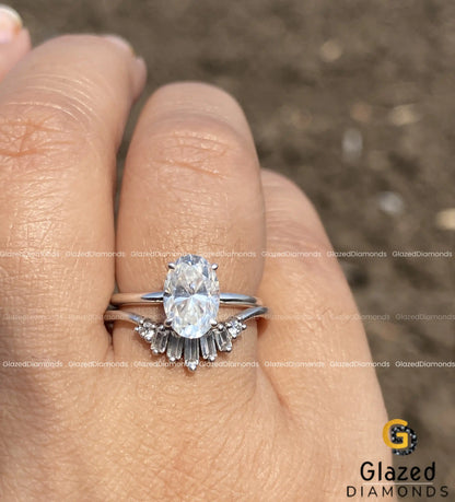 1.5CT Oval Cut Moissanite Solitaire Engagement Ring For Women