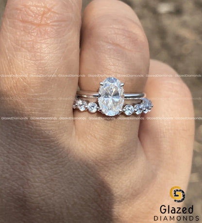 1.5CT Oval Cut Moissanite Solitaire Engagement Ring For Women