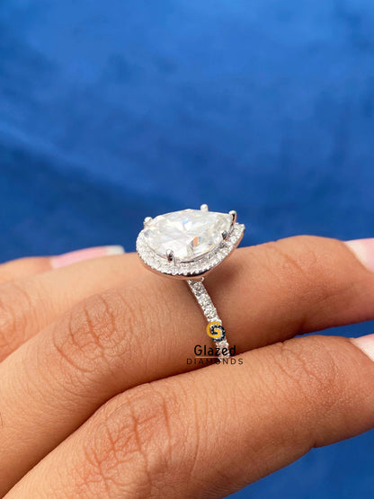 Pear Halo Wedding Ring For Women