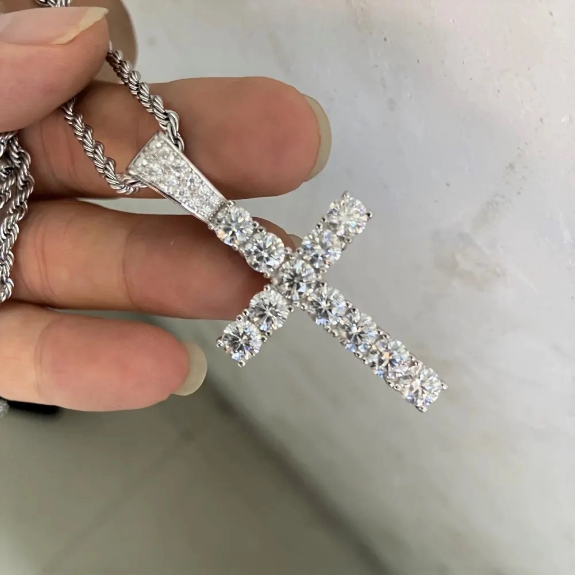 Hip Hop Round Cut VVS Moissanite Diamond Cross Pendant Men's