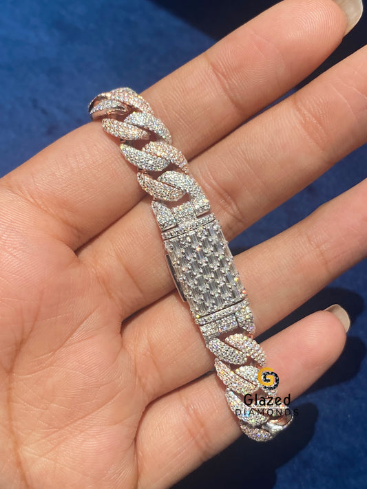 Round_Baguette VVs Moissanite Two Tone Hip Hop Bracelet