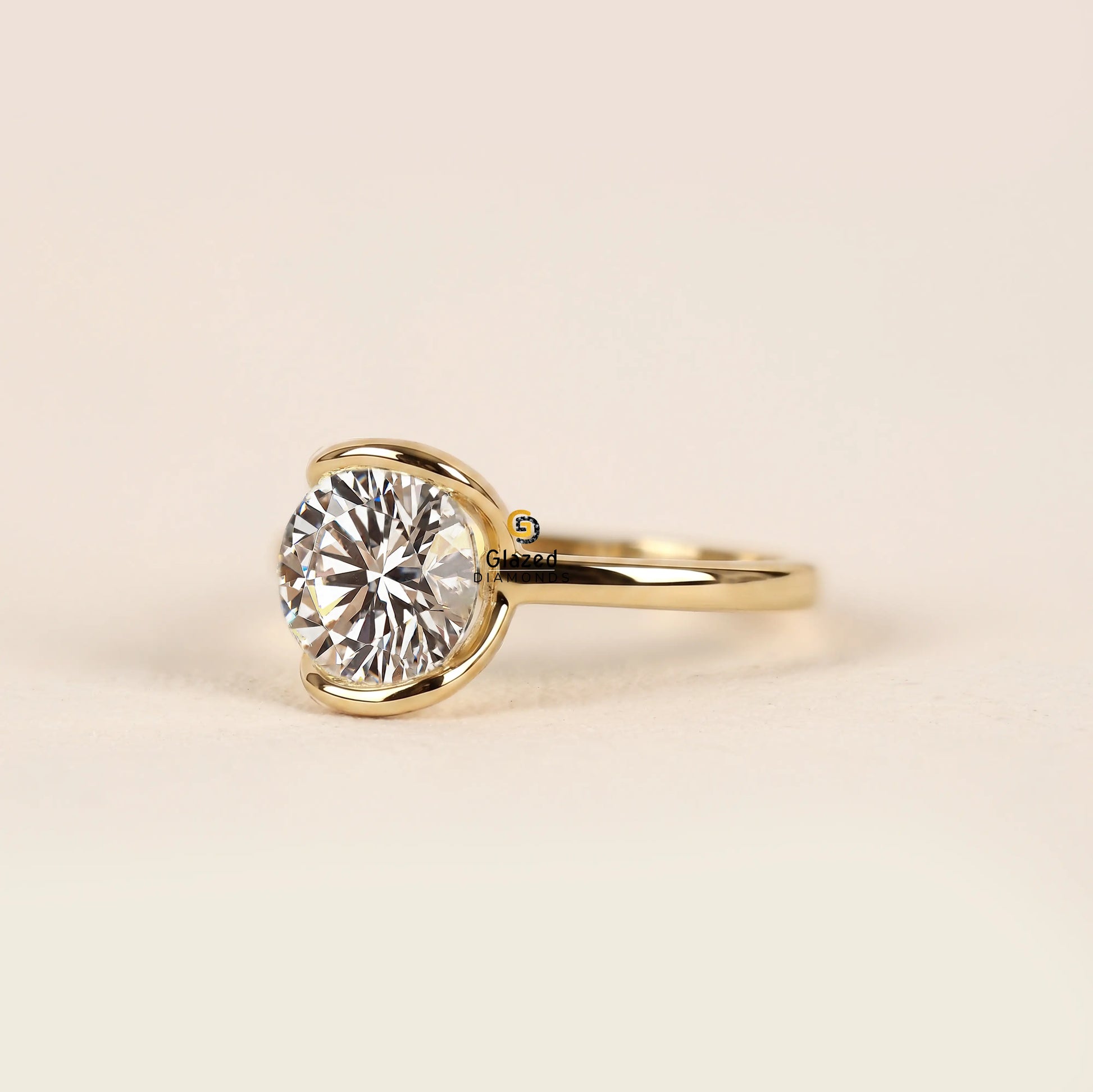 Round Cut Lab Diamond Wedding Ring For Women