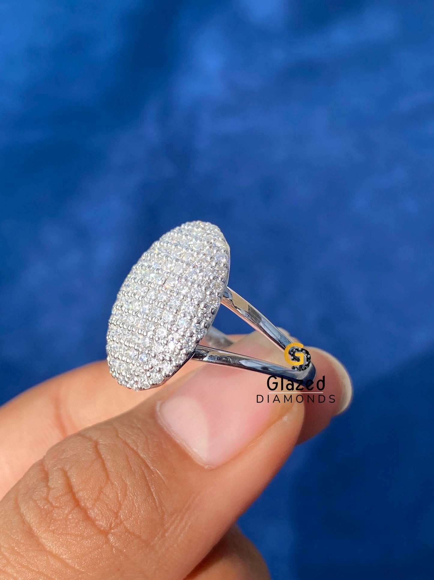 Round Cut Moissanite Bella Twilight Engagement Ring