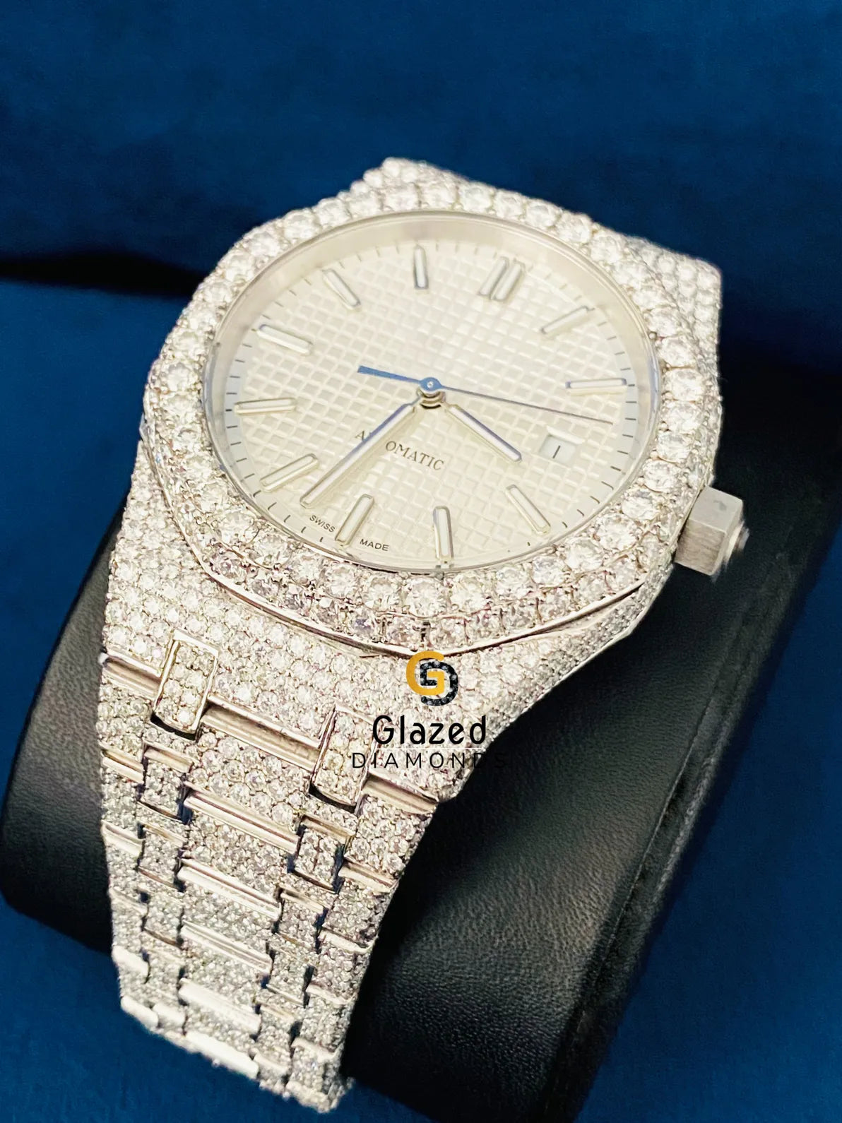 Round Moissanite D Colorless Diamond Studded Watch