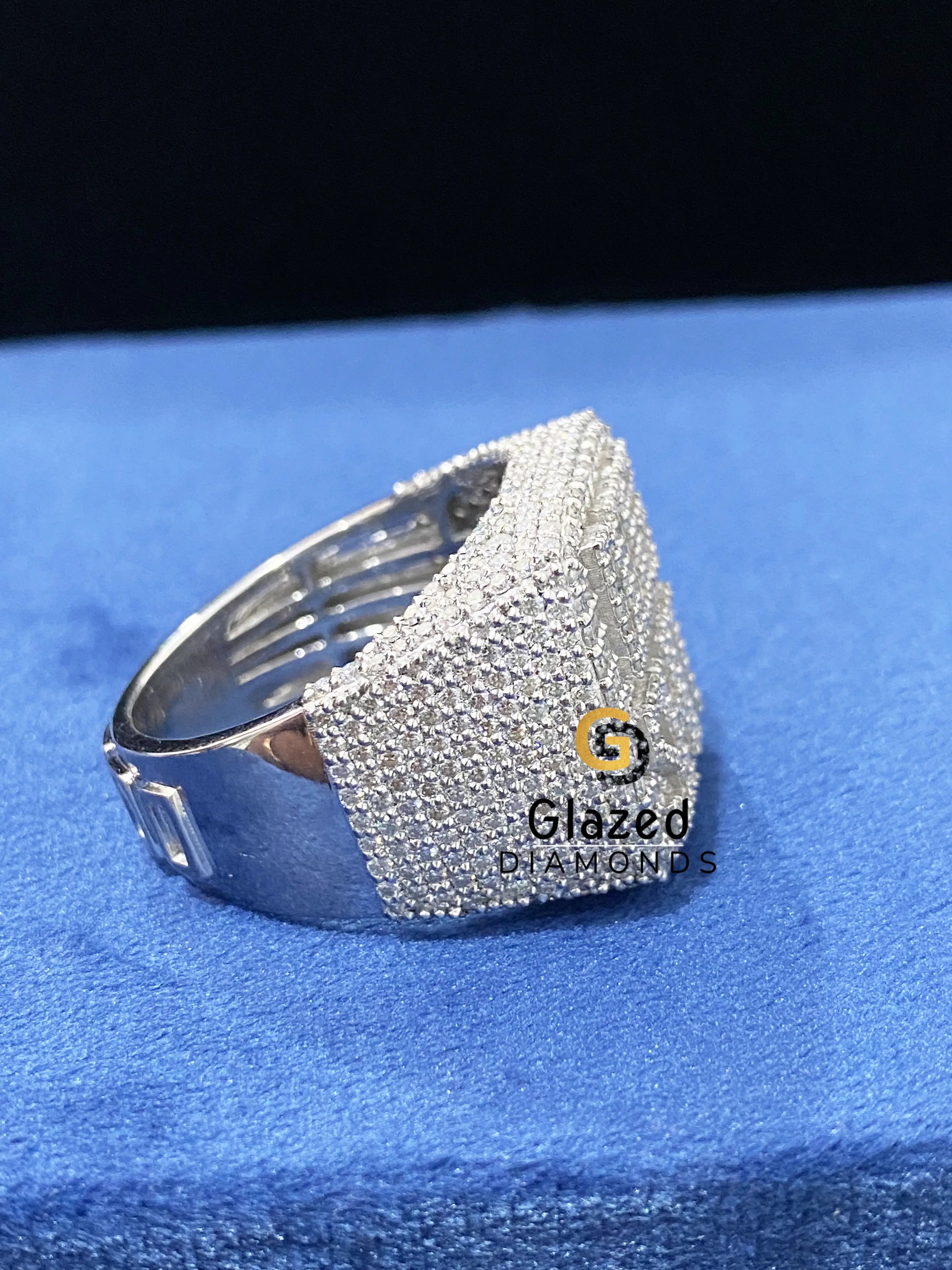 Round VVs Moissanite D Colorless Hip Hop Ring