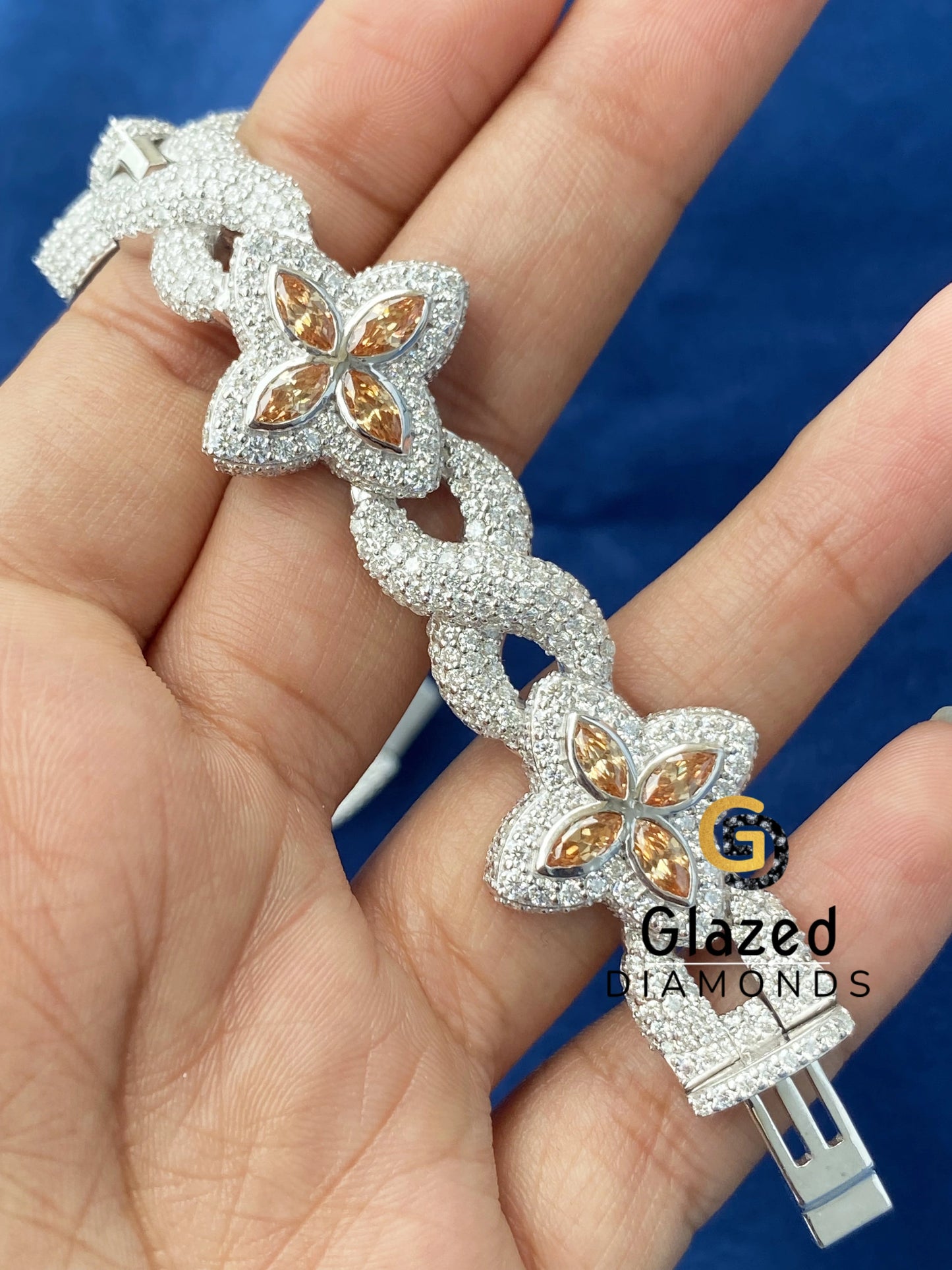 Round_ Marquise Moissanite Clover Barcelet